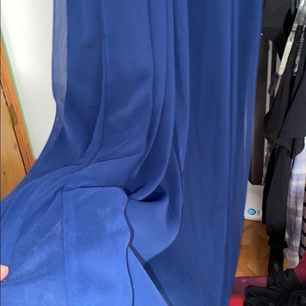 FORMAL DRESS - Picture 5 of 6